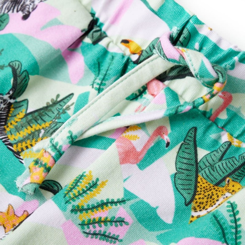 Mentaszínű gyerekrövidnadrág húzózsinórral 104