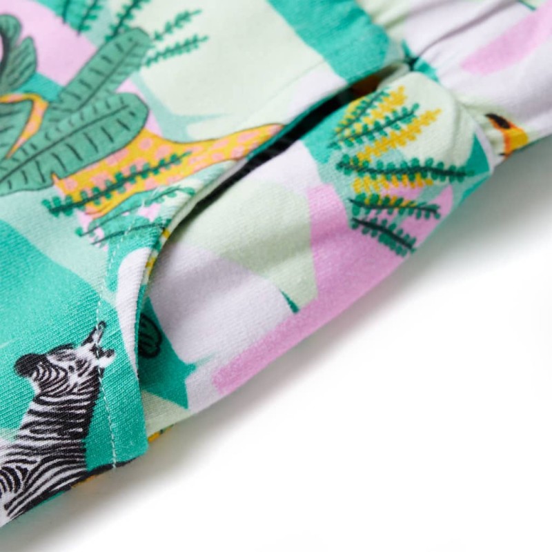 Mentaszínű gyerekrövidnadrág húzózsinórral 104