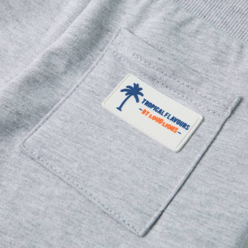 Szürke gyerekrövidnadrág húzózsinórral 140