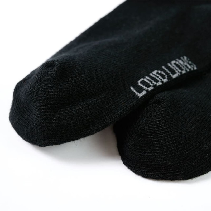 Fekete gyerekharisnya 104